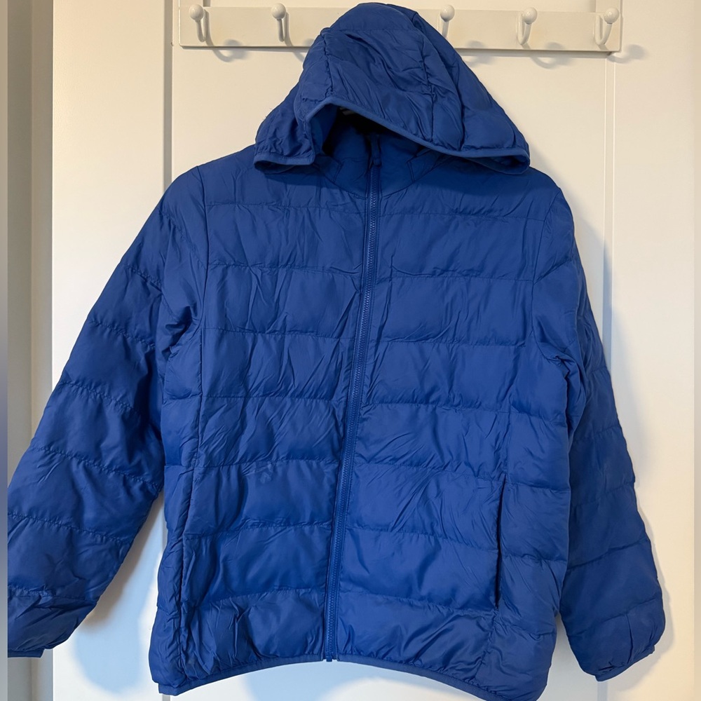 Uniqlo Size 11/12 puffer jacket with hood